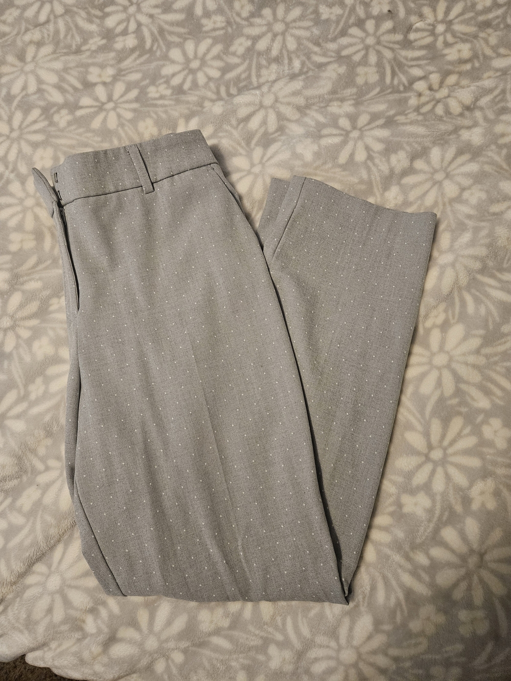 Rachel Zoe Light Gray Pin Dot Ankle Pants
